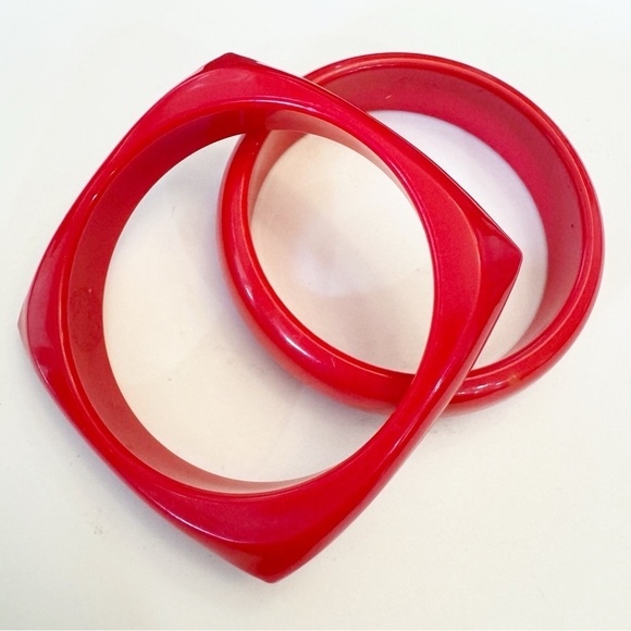 Vintage Jewelry - Set of 2 Vintage Red Plastic Bangles